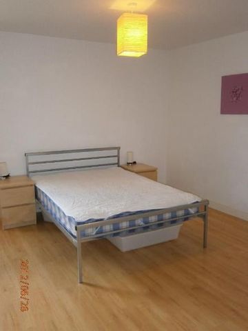 2 Bed Flat, Moss Lane East, M14 - Photo 3