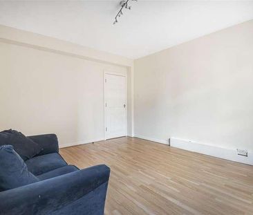 Kingston Hill, Kingston Upon Thames, KT2 - Photo 2