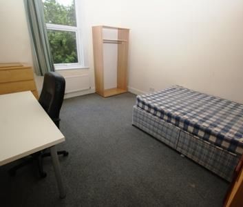 7 bedroom maisonette to rent - Photo 3