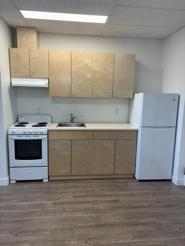 For Lease - 50 Scott Street Unit# 212, St. Thomas, Ontario - Photo 2