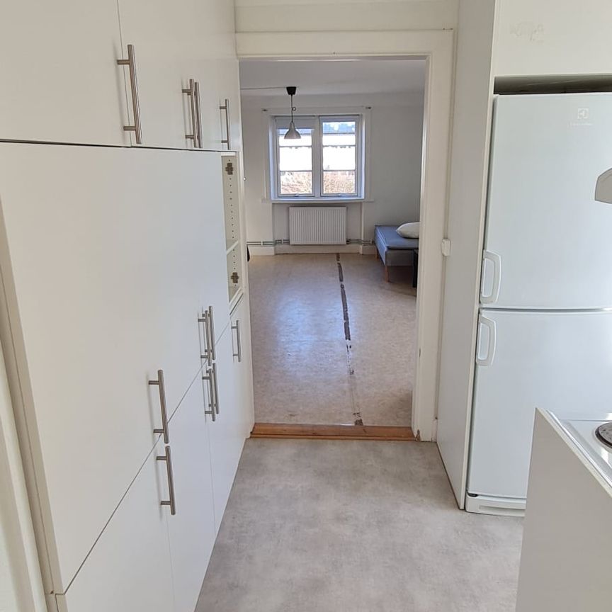 Järnvägsgatan, Grevie - Photo 1
