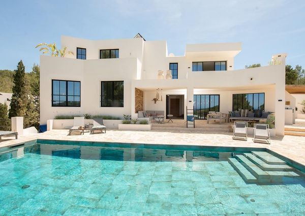 5 bedroom luxury Villa for rent in Ibiza, Spain