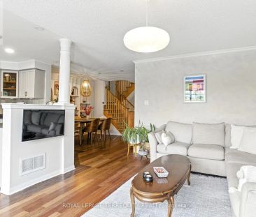 1117 RIDDELL CRESCENT - Photo 2