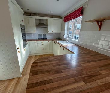 3 bedroom detached house to rent - Photo 5