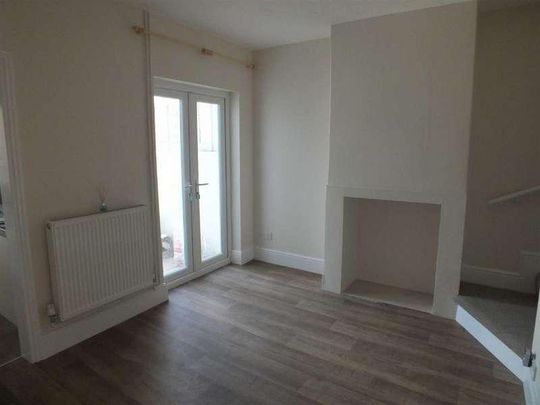 Gloucester Road, Trowbridge, BA14 - Photo 1