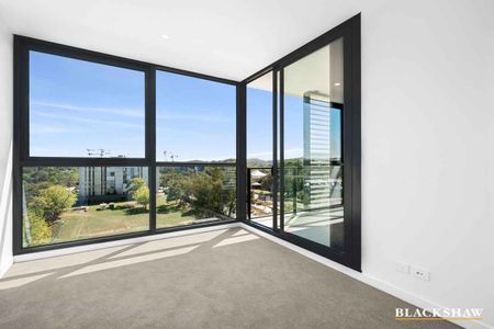 BRAND NEW - Stunning North-Facing 2-Bedroom Apartment - Photo 3