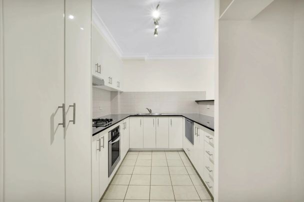 Unit 32/2-4 Sugar House Road, Canterbury. - Photo 1