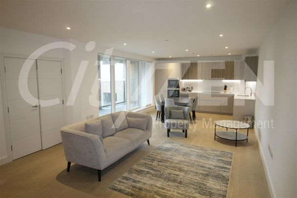 The Avenue, London - Photo 1