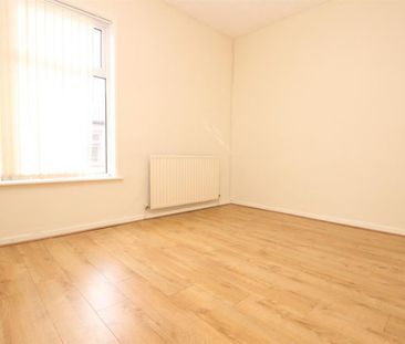 2 bedroom House To Let - Photo 3