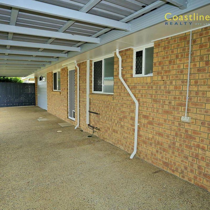 4 Bedroom in Sought After Innes Park - Photo 1