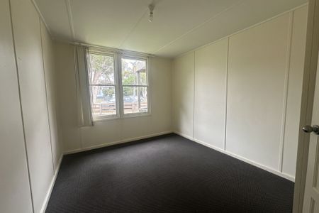 24 Napier Street, - Photo 5