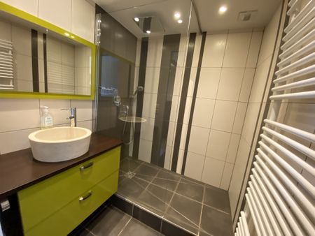Location Appartement 2 pièces 44m² THONON LES BAINS 74200 - Photo 5