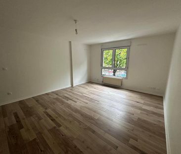 Location appartement 4 pièces 88.76 m² à Chambéry (73000) - Photo 5