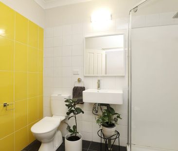 2/63 Farnham Street, Flemington VIC 3031 - Photo 3