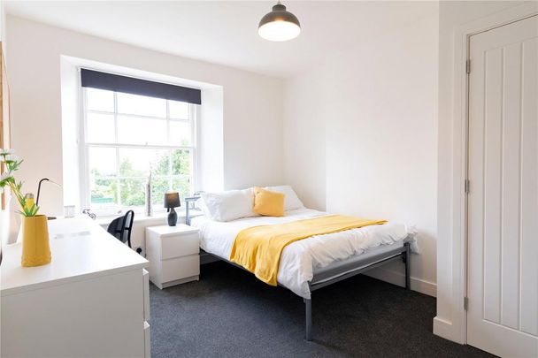 3 bedroom apartment to rent - Photo 1