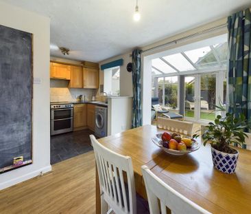 3 bedroom terraced house to rent - Photo 5