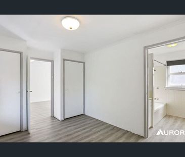 Clayfield Convenience at Its Best - Photo 5