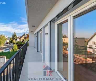 Pronájem bytu 4+kk 343 m² - Photo 1