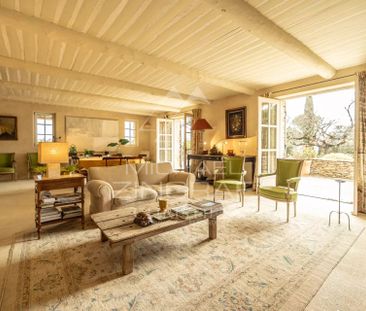 Gordes - Propriété unique dans un environnement exceptionnel - Photo 2