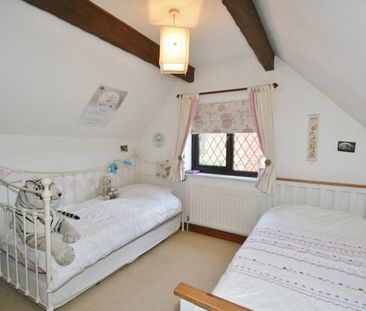 4 bedroom detached house to rent - Photo 4