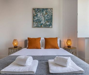 Rua Barata Salgueiro, Lisbon, Lisbon 1150-057 - Photo 1