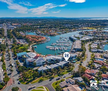 FABULOUS APARTMENT OVERLOOKING THE RABY BAY PRECINCT! - Photo 4