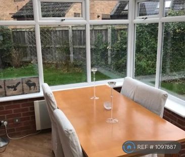 2 bedroom semi-detached house to rent - Photo 4