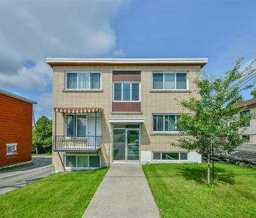 Grand appartement 4 1/2 a louer - Photo 2