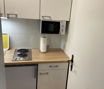 Im Herzen von Leverkusen - Möbliertes Apartment - Foto 1