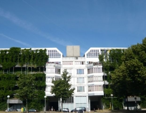 Für Senioren: geräumige 2-Zimmer-Wohnung in Stadtnähe - Photo 1