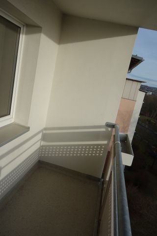 ***Wohlfühlgarantie-3-Rum-Whg. mit Balkon und Küche mit Fenster!!** - Photo 4