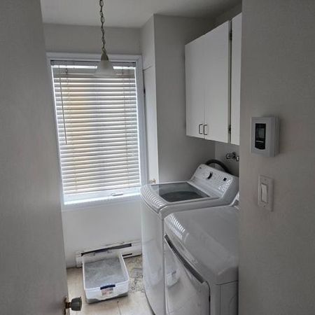 logement 51/2 -pres des centres d'achat rue des grands ducs chicoutimi - Photo 3