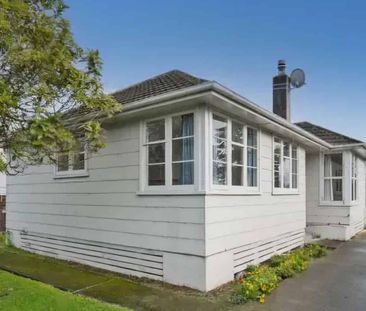 3BR Home in West Masterton! - Photo 3