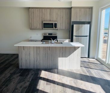 For Lease - 1366 Sycamore Garden, Milton, Ontario - Photo 5