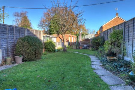 3 bedroom terraced house to rent - Photo 5