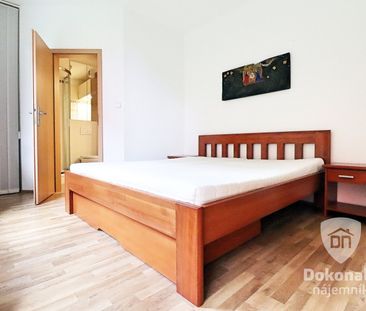 Pronájem bytu 4+kk 97 m² - Fotografie 1