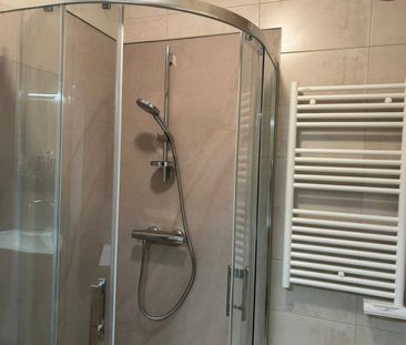 Location Appartement 4 pièces 77m² VILLEFRANCHE DE ROUERGUE 12200 - Photo 6