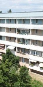 Drei Zimmer frisch saniert, Aufzug - Photo 1