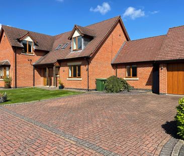 5 bedroom detached house to rent - Photo 1