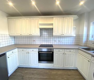 2 bedroom apartment to rent - Photo 4