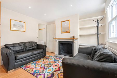 St. Judes Road, Englefield Green, Egham, Surrey, TW20 0BY - Photo 4