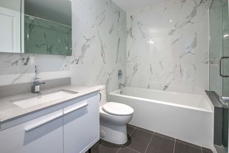 7407 rue Mountain-Sights, Montréal, QC - Photo 4