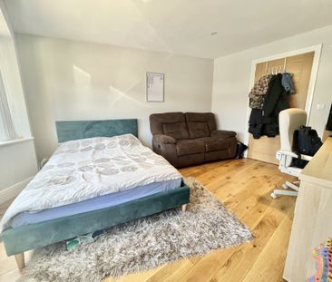 Upper Belmont Road, Chesham - Photo 5