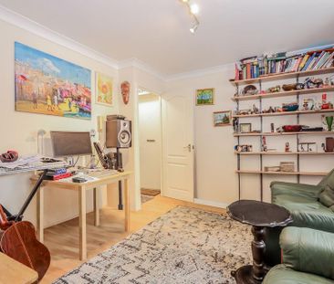 Studio to rent - Photo 3