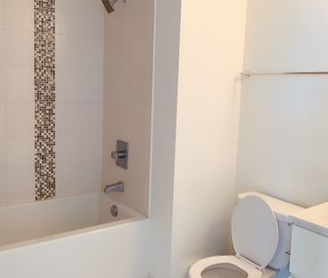 For Lease - 195 Bonis Avenue Unit# 1909, Toronto, Ontario - Photo 6