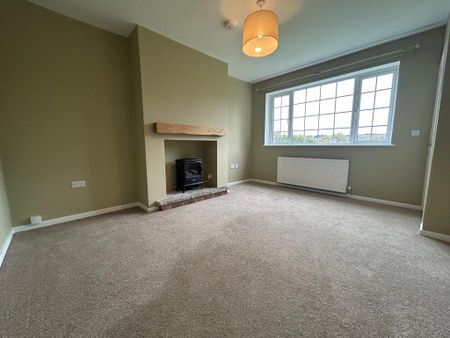 3 bedroom detached house to rent - Photo 3