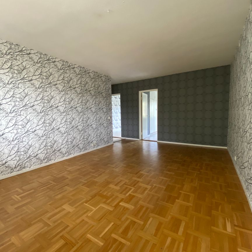 Torparegatan 19 - Foto 1