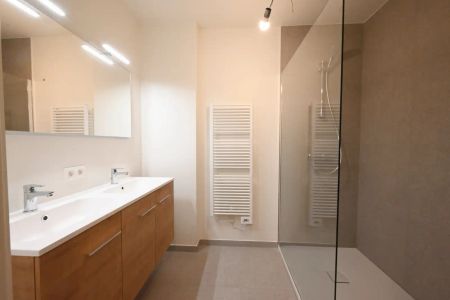 Nieuwbouwappartement te huur in het hartje van Ardooie! - Photo 3