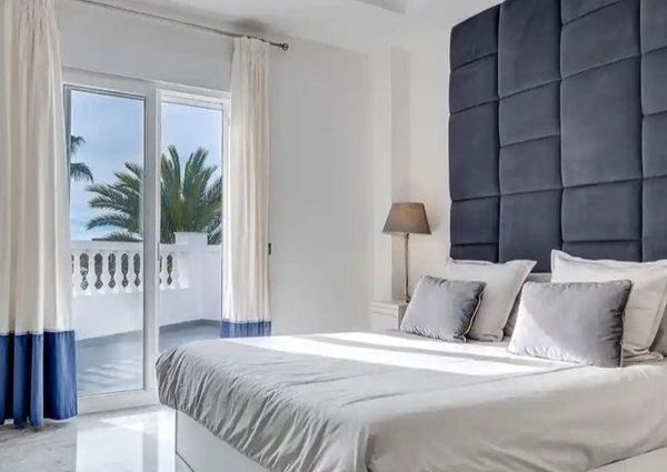 Luxury Villa for rent in Marbella Del Este, Spain