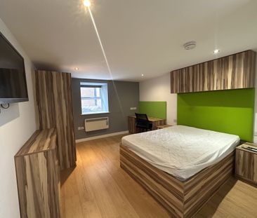 30 Kirkgate, Huddersfield - Photo 5